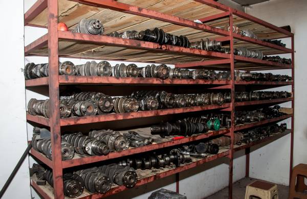 FORD CUSTOM 300 L 125 PS ÇIKMA PARÇA FORD TRANSSİT KRANK